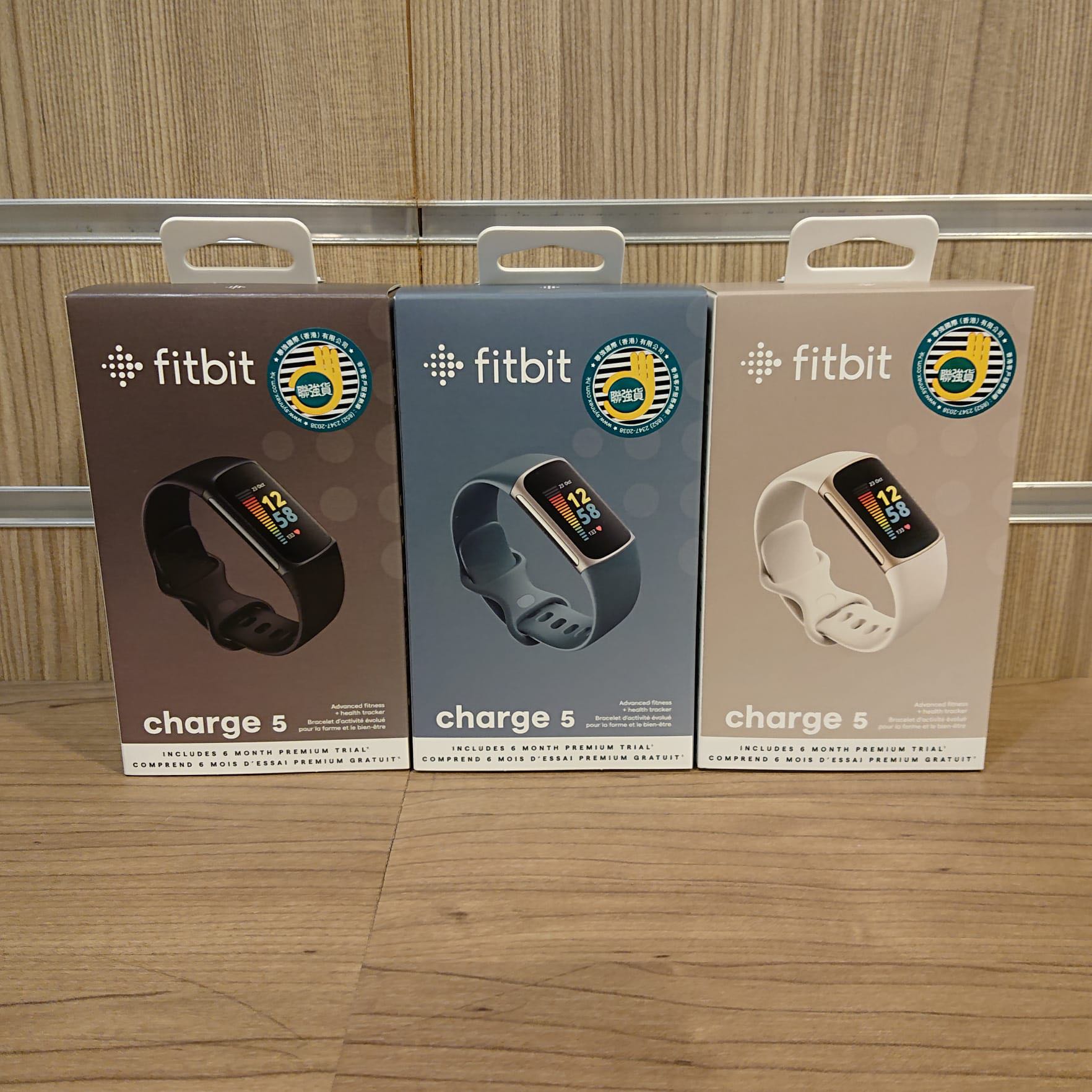 門市全新現貨‼️Fitbit Charge 5 智能手環（3色：黑，藍，白）, 手提