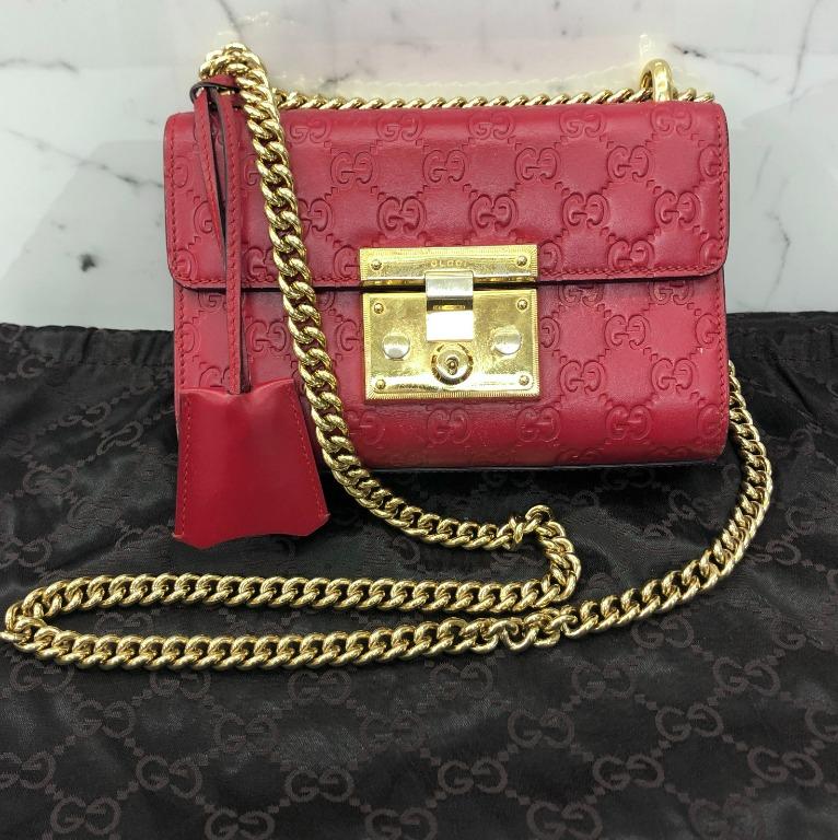 Red gucci outlet padlock bag