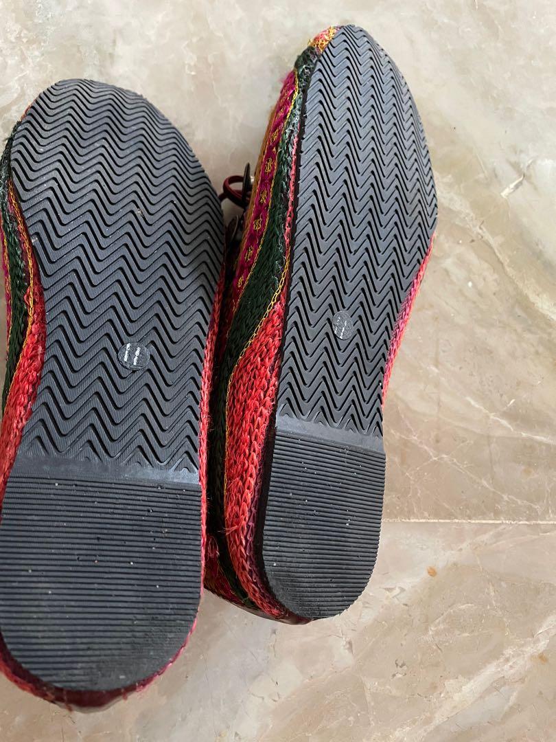 Jaipuri mojari footwear, Women's Fashion, Footwear, Flats on Carousell