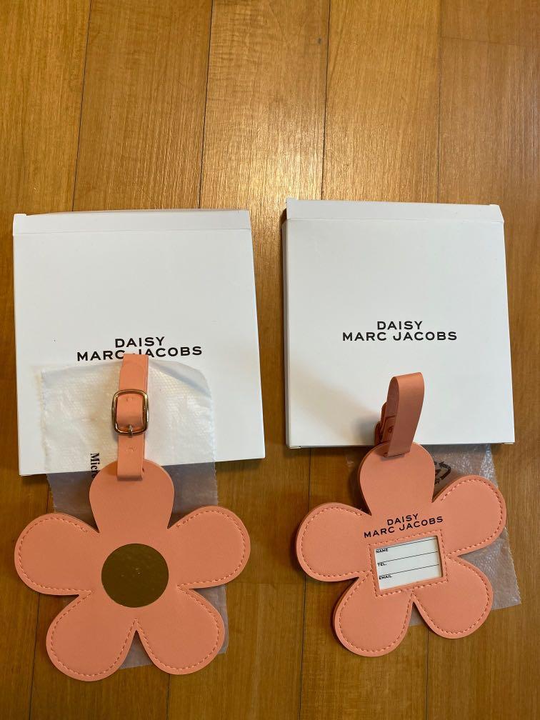 Marc jacobs luggage tag outlet
