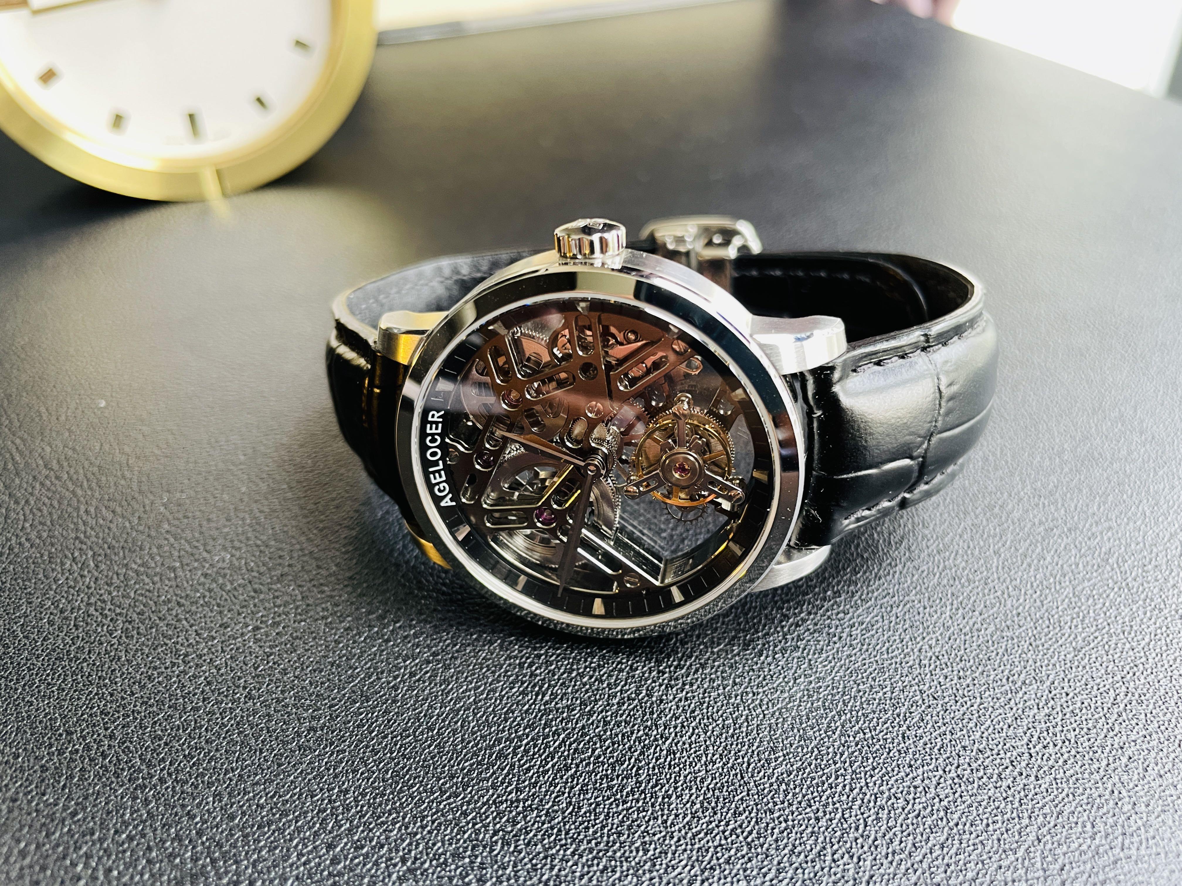 Mechanical tourbillon clearance