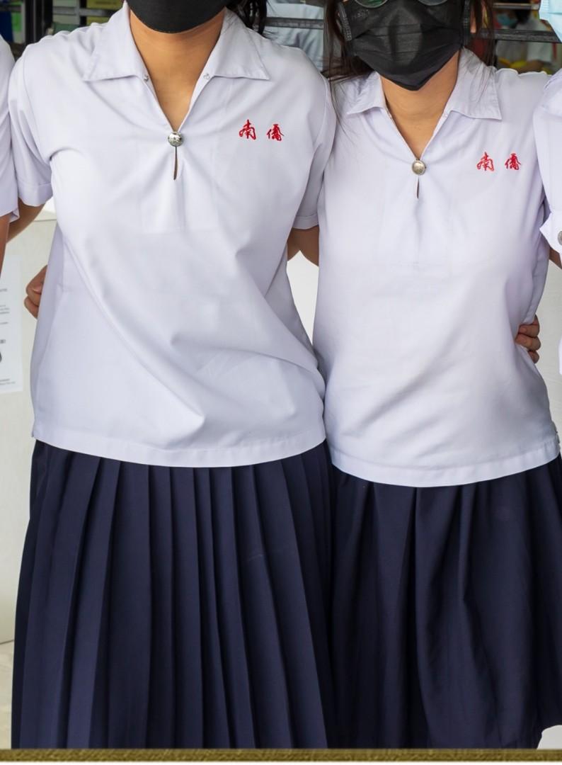 nan_chiau_high_school_girls_un_1634477970_ab5290da_progressive.jpg