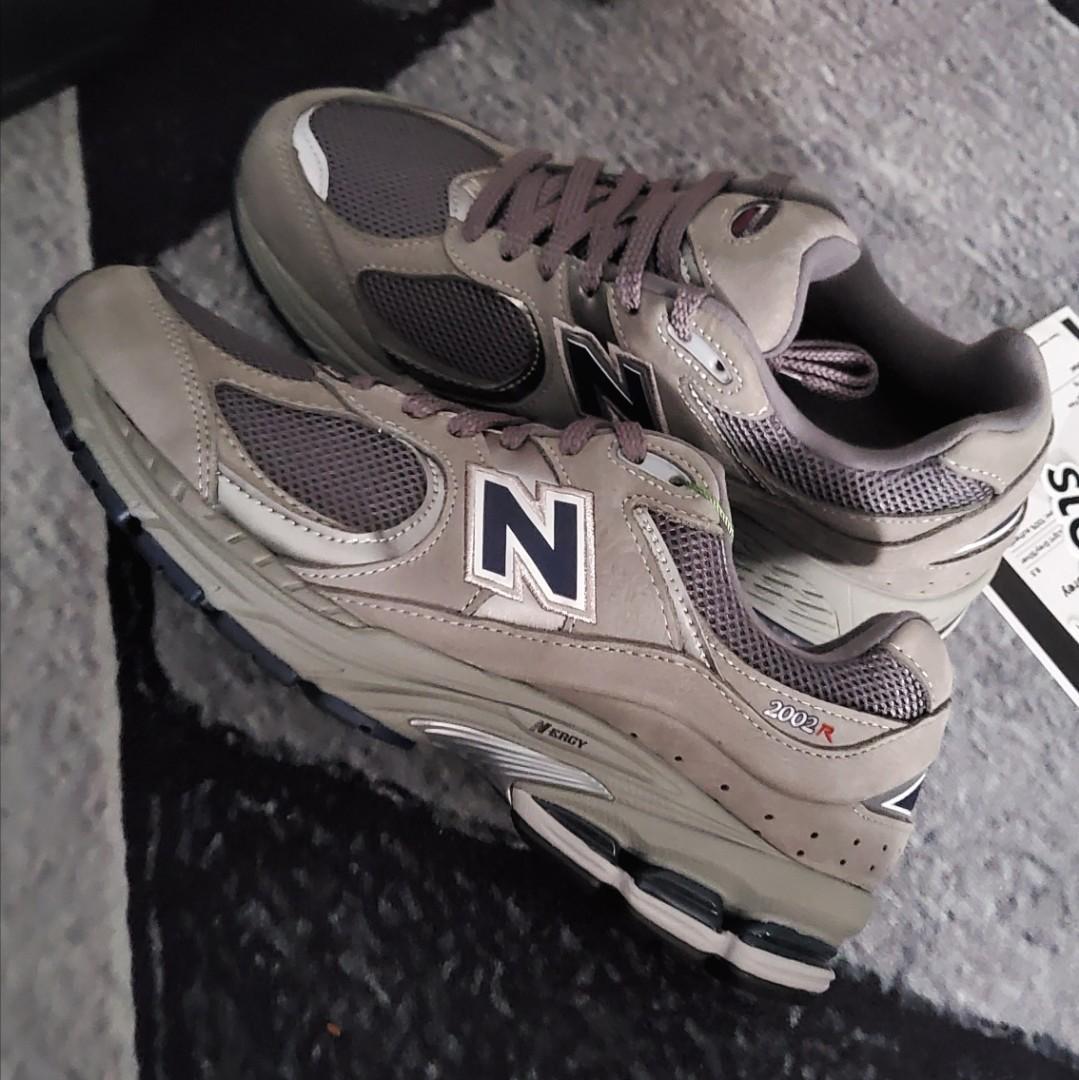New Balance 2002R (ML2002RA) Light Grey, Men's Fashion, Footwear ...
