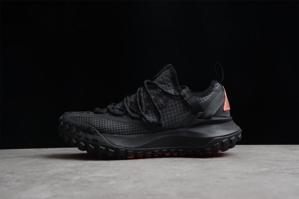Nike cheap acg black