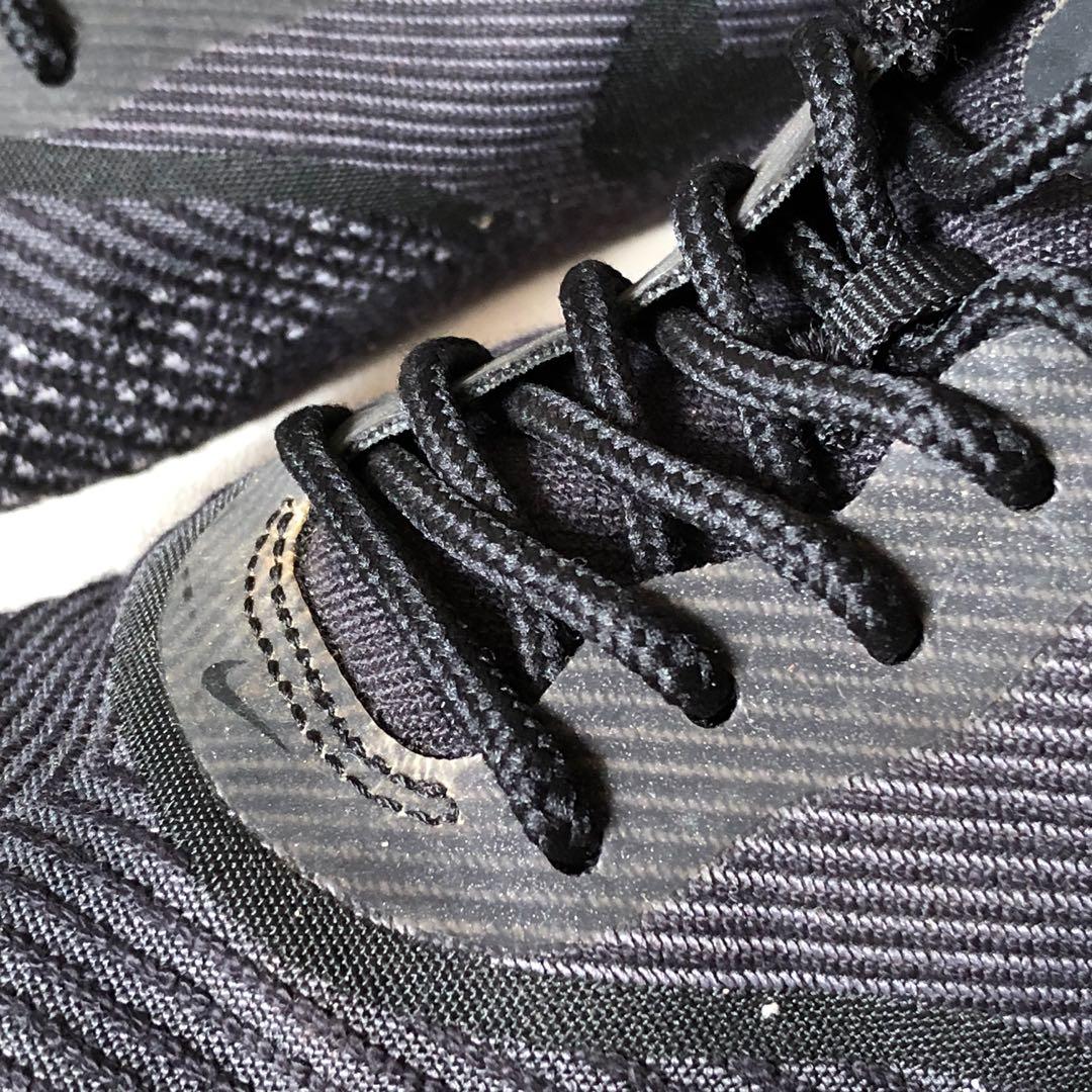 Nike air shop max thea pattern