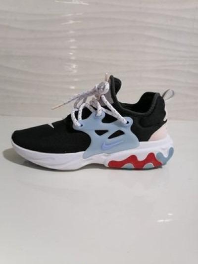 Nike presto react sizing sales
