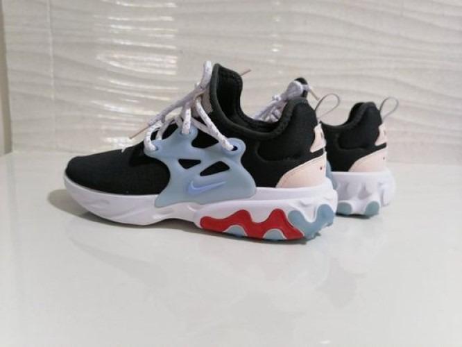 Nike presto react noir shop