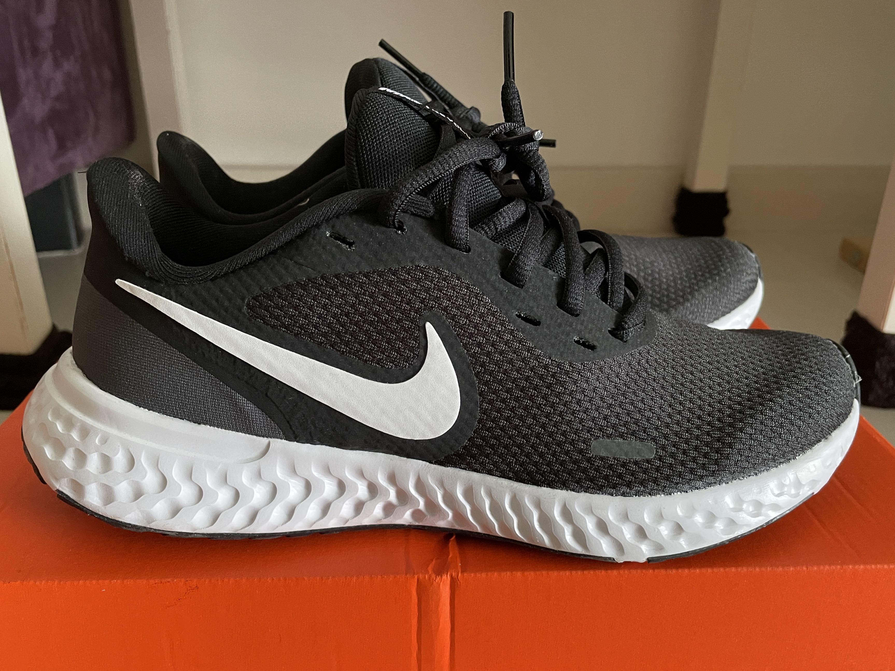 revolution 5 nike womens