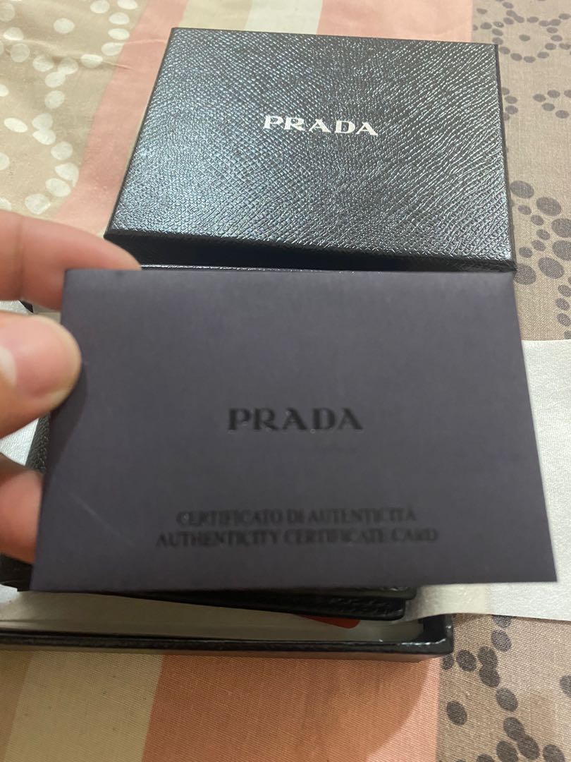 prada slim wallet
