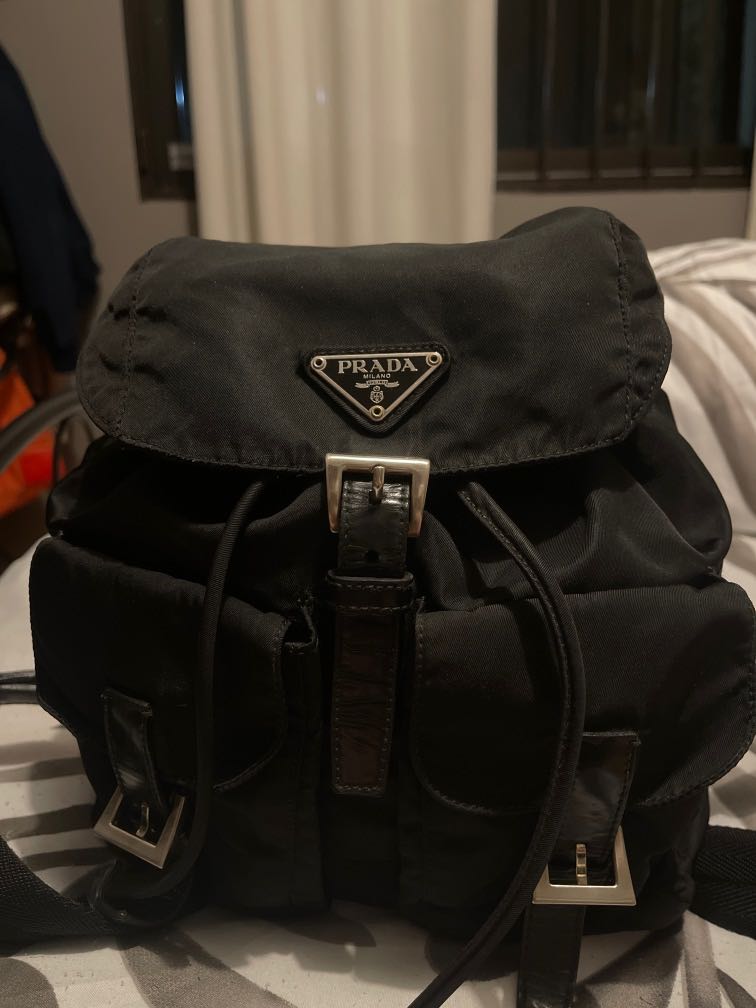 Vintage prada on sale nylon backpack