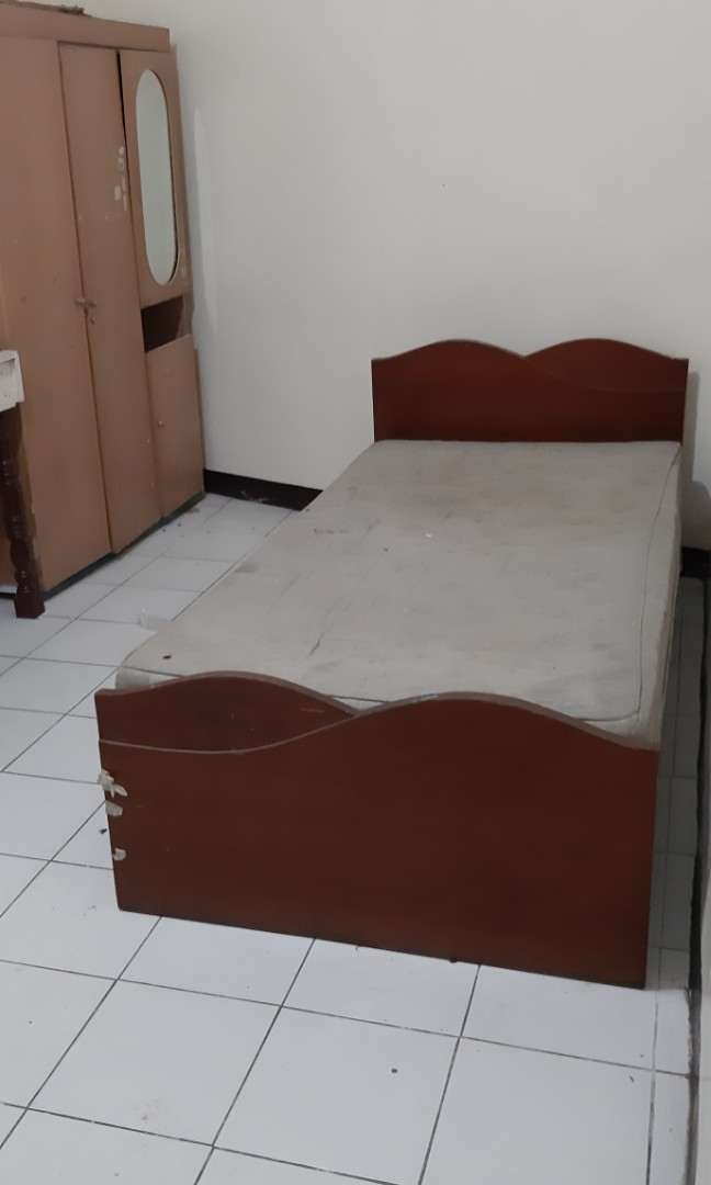 Room for Rent in Paranaque City | Bedspace for Rent | Carousell
