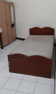 Room with Shared CR for Rent