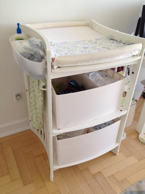 Stokke changing top table dimensions