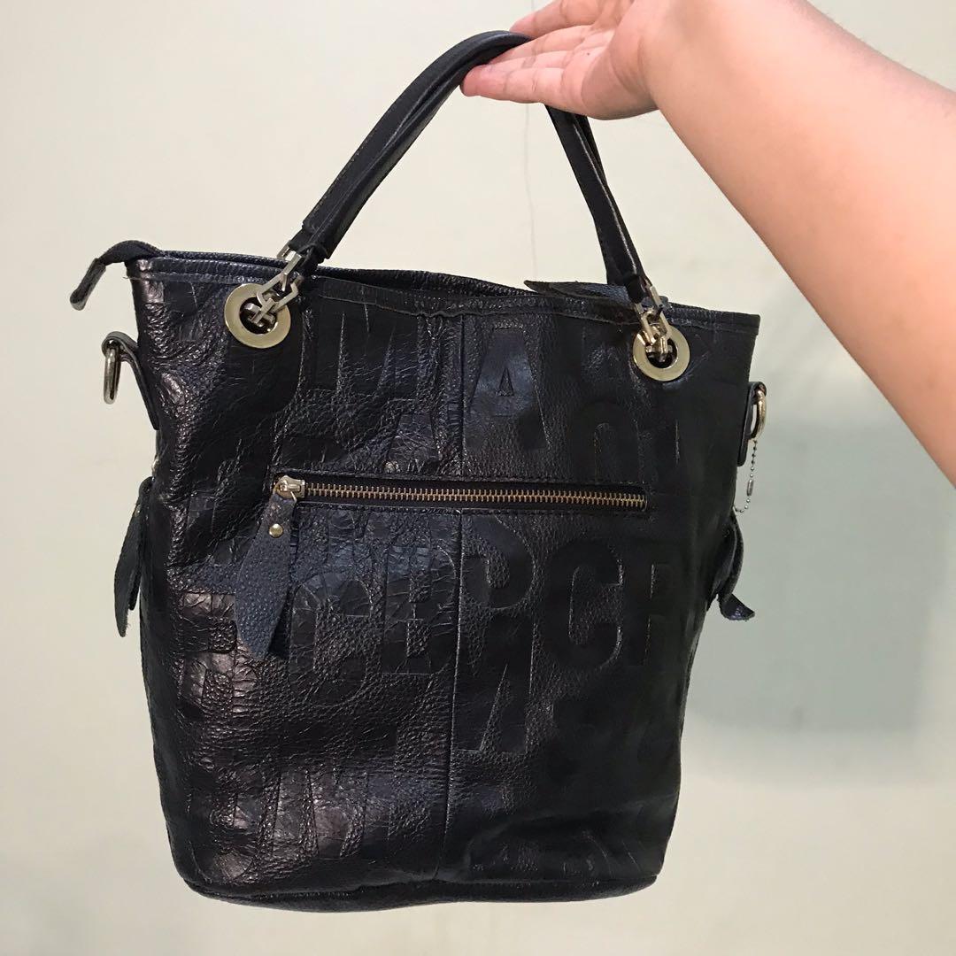 TAS KULIT ASLI HITAM, Fesyen Wanita, Tas & Dompet di Carousell