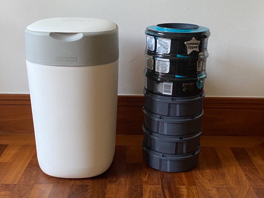Tommee Tippee nappy / diaper disposal bin with 7 cassettes, Babies