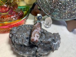 (Category: ) located in . Submitted by blessingsgallery88 (Listing ID 1120124534, Image 1). Description: .