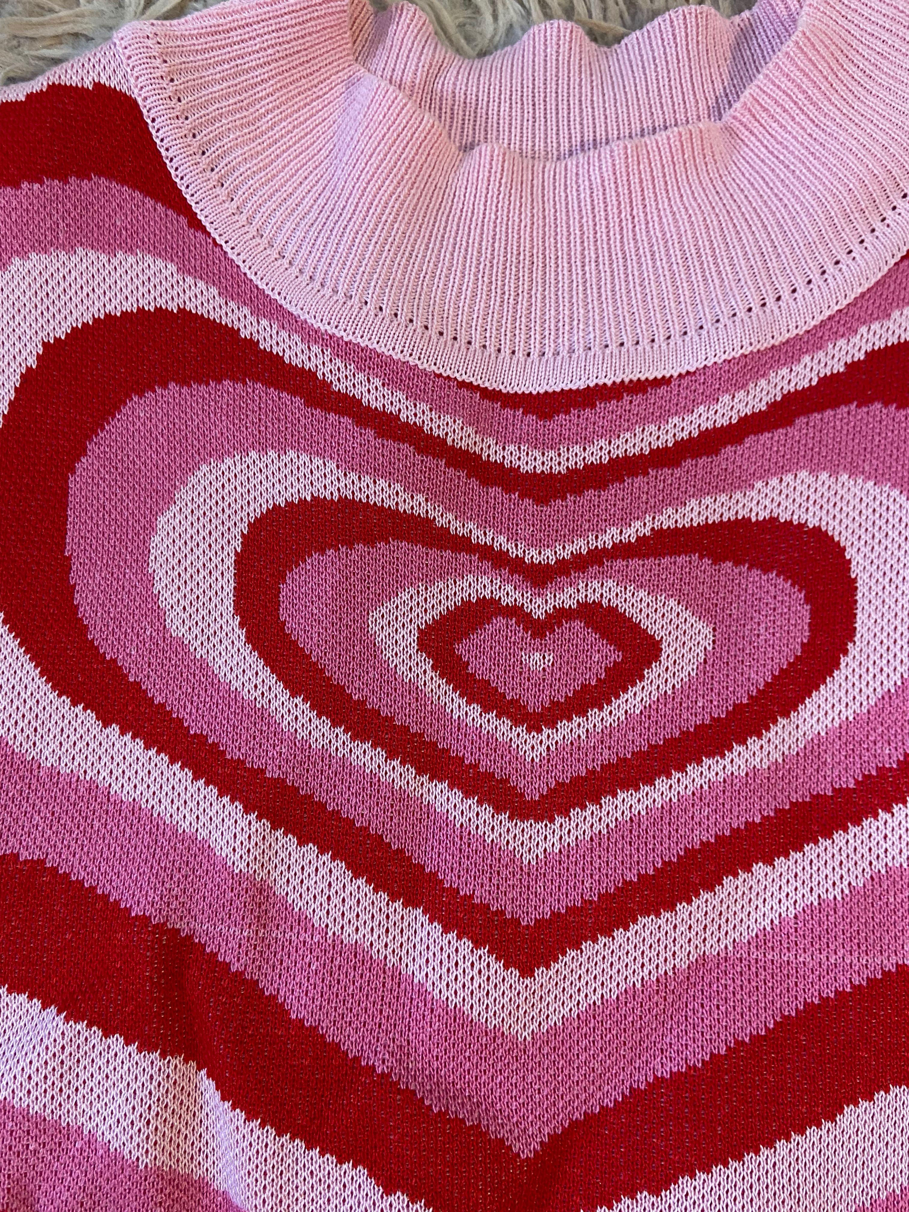 Y2K Heart Print Mock Neck Knit Top (Category: Others Tops) located in Makati City. Submitted by stylequeen915 (Listing ID 1120038710, Image 3). Description: RFS: Used once for a shoot. Decluttering my filled closet.