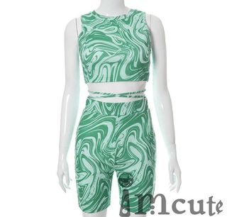 (Category: ) located in . Submitted by stylequeen915 (Listing ID 1120040282, Image 1). Description: .