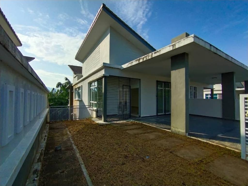 2.5 STY SEMI D Tmn Tuanku Jaafar Seremban, Property, For Sale on