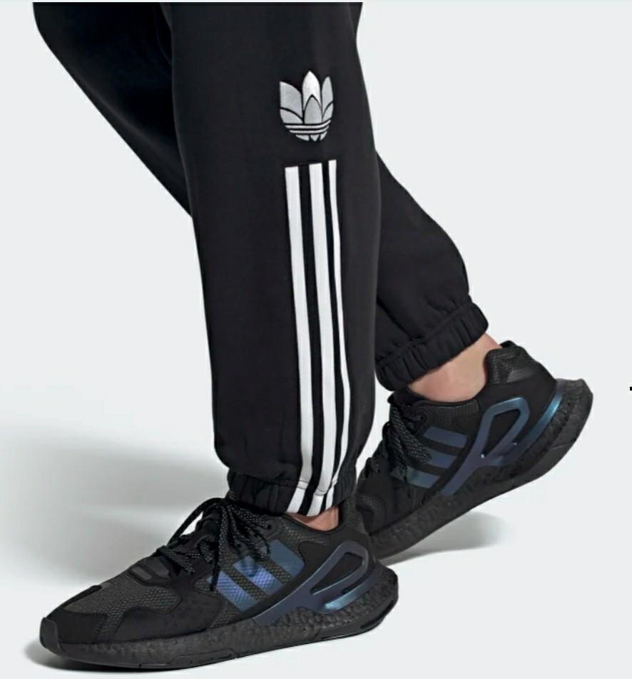 Adidas Day Jogger Boost, Fesyen Pria 