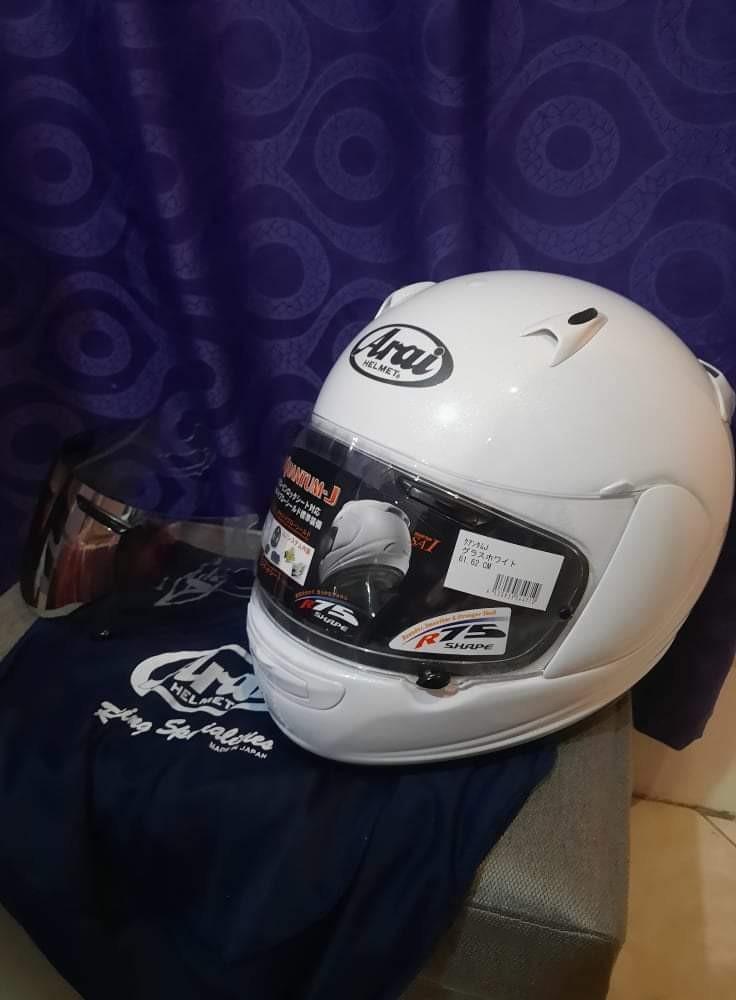 Arai Quantum-j グラスブラック