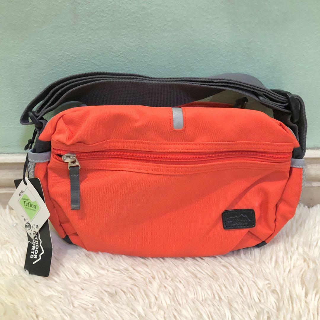 [Authentic] ACE Japan Crossbody Bag, Women's Fashion, Bags & Wallets