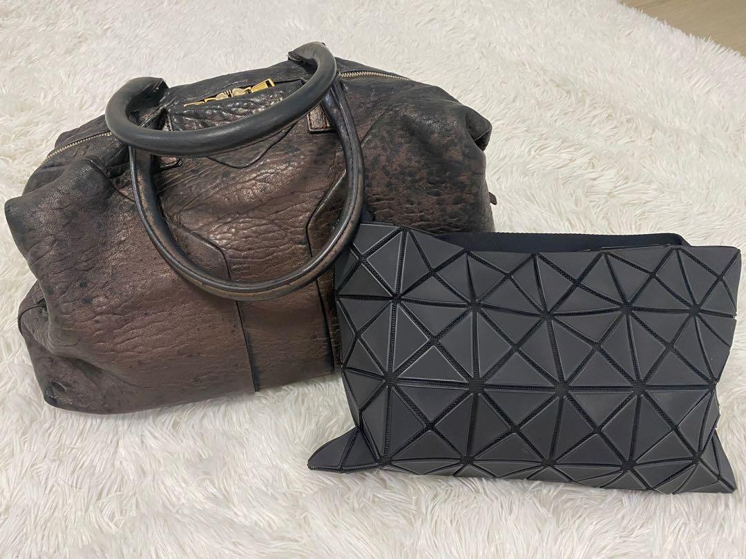 Bundle Ysl & Baobao bag (Category: Luxury Bags & Wallets) located in Manila. Submitted by janicedela.cruz (Listing ID 1120376166, Image 1). Description: Bundle for only 16,000!! Ysl easy & Bao bao shoulder/sling bag In good condition. No Haggling pls!.