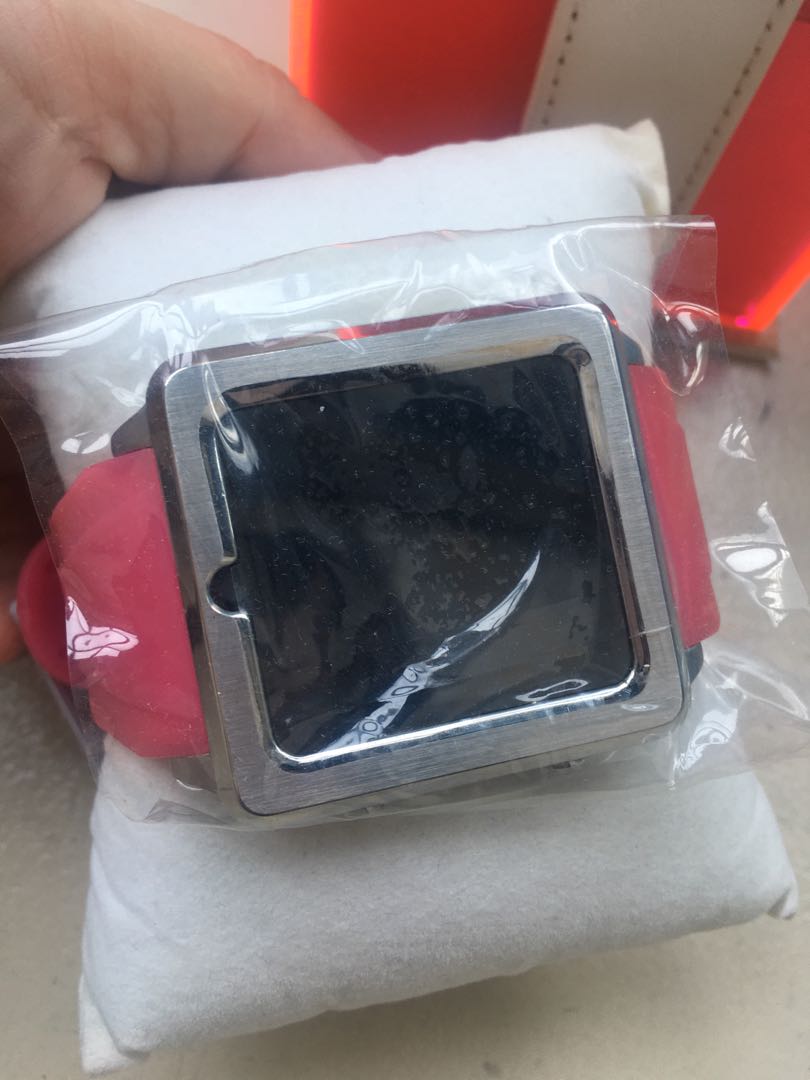 Burg 31 cell phone watch clearance