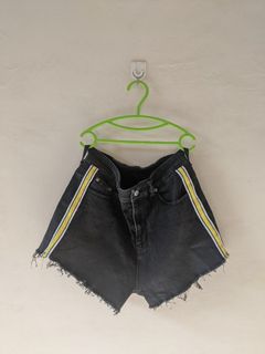 (Kategori: ) berada di . Dikirim oleh damdiday (ID iklan 1120227368, Gambar 1). Deskripsi: .