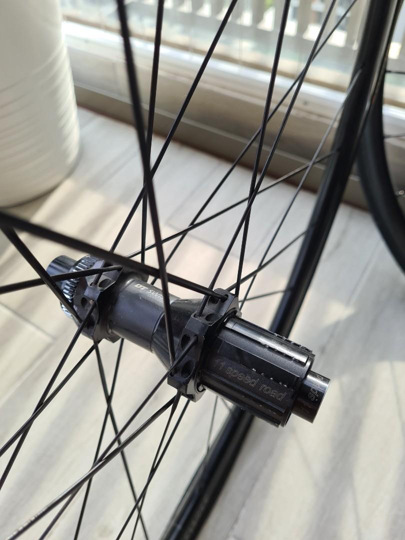 oval concepts 524 disc road wheelset