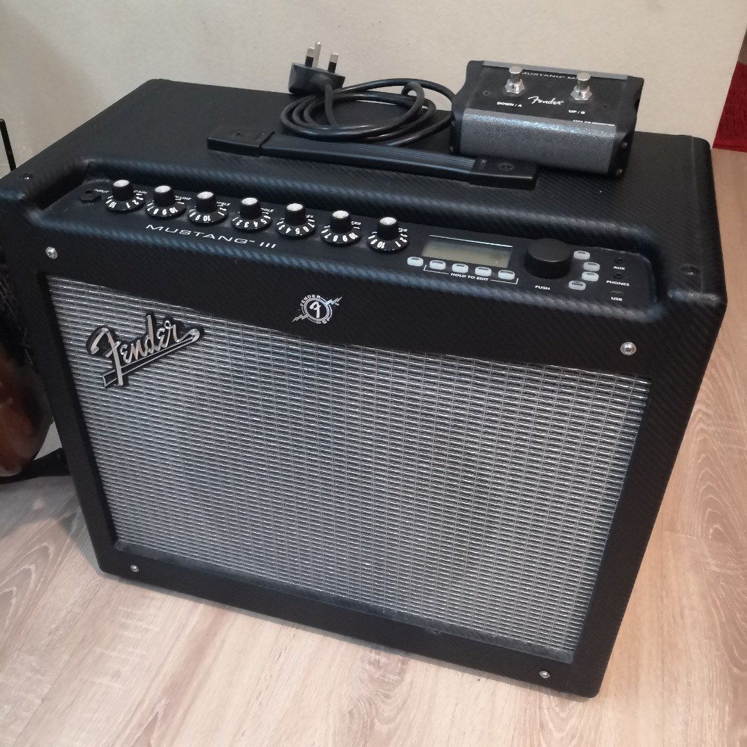 Fender Mustang III 100W Guitar Amplifier Hobbies Toys Music