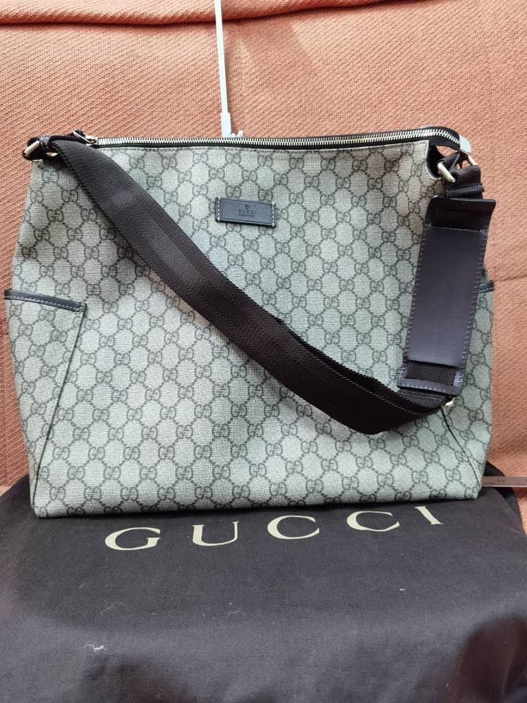 Gucci waterproof bag shop