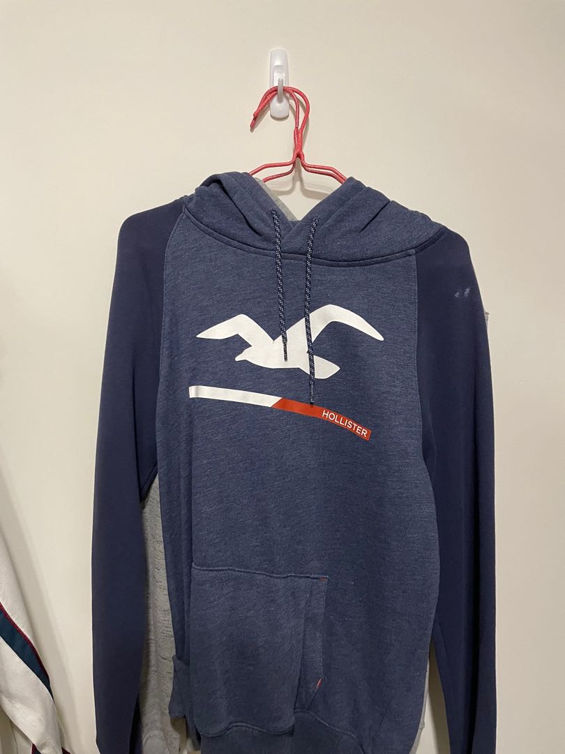 Hollister hoodies and t shirts, Men's Fashion, Tops u0026 Sets, Tshirts u0026 Polo  Shirts on Carousell