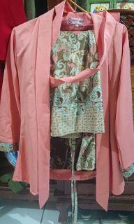 #anterajacarousel kebaya kutu baru peach satu set rok