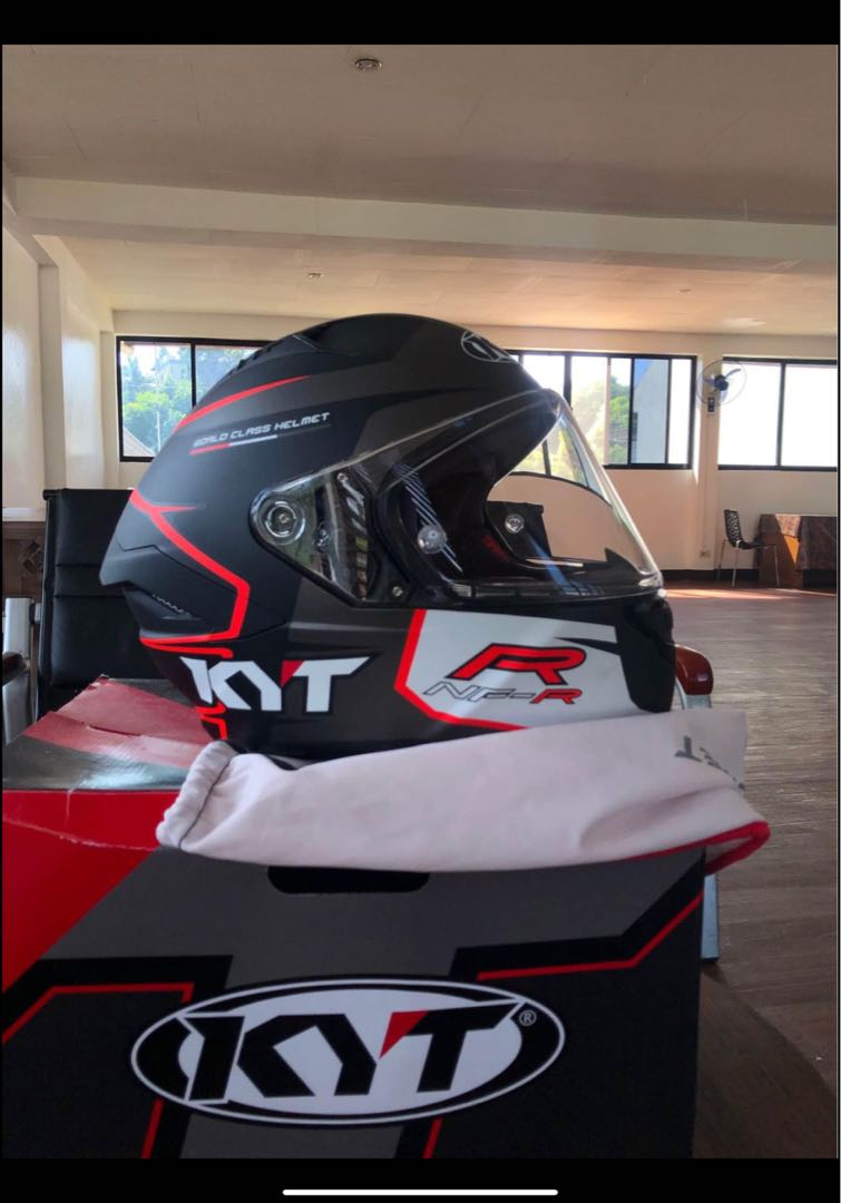 KYT NFR TRACK MATTE GRAY HELMET 