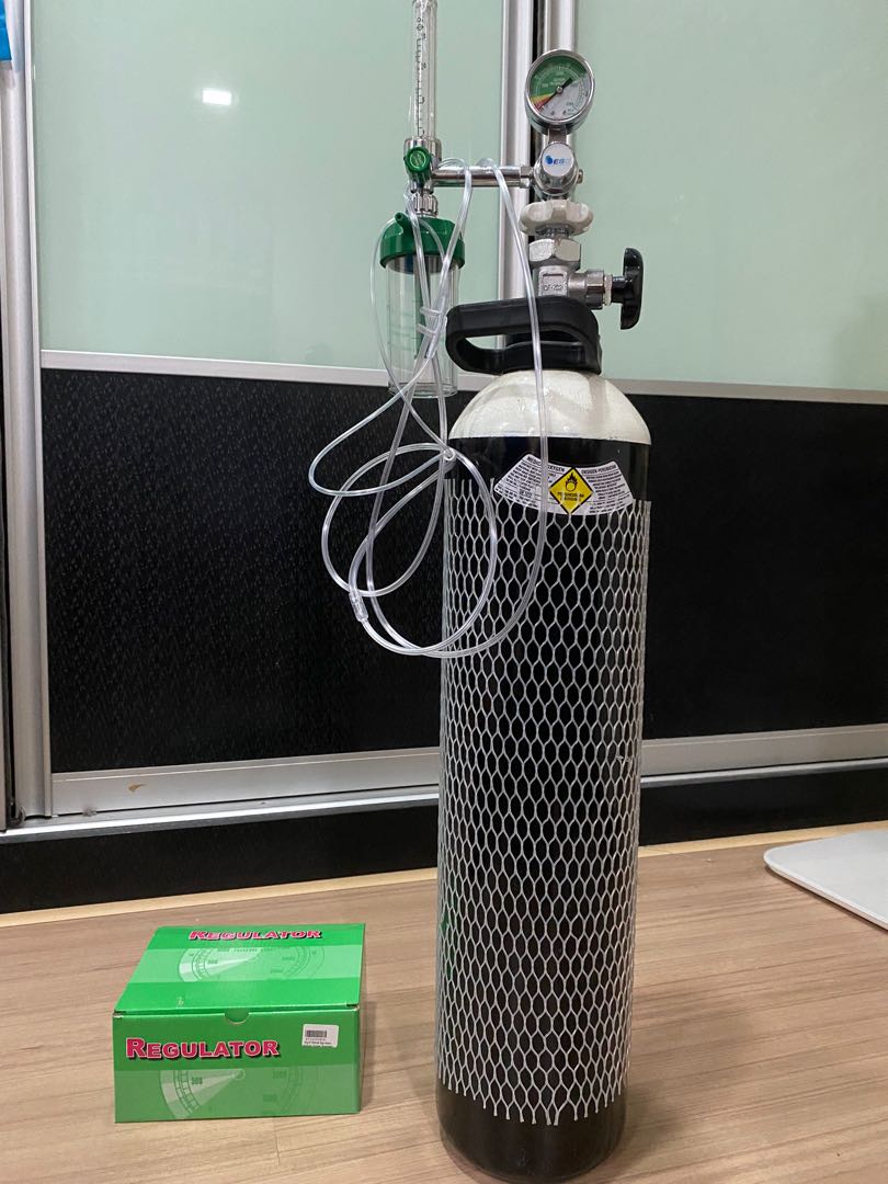 Medical oxygen 10 Liter with regulator (Unused), Everything Else