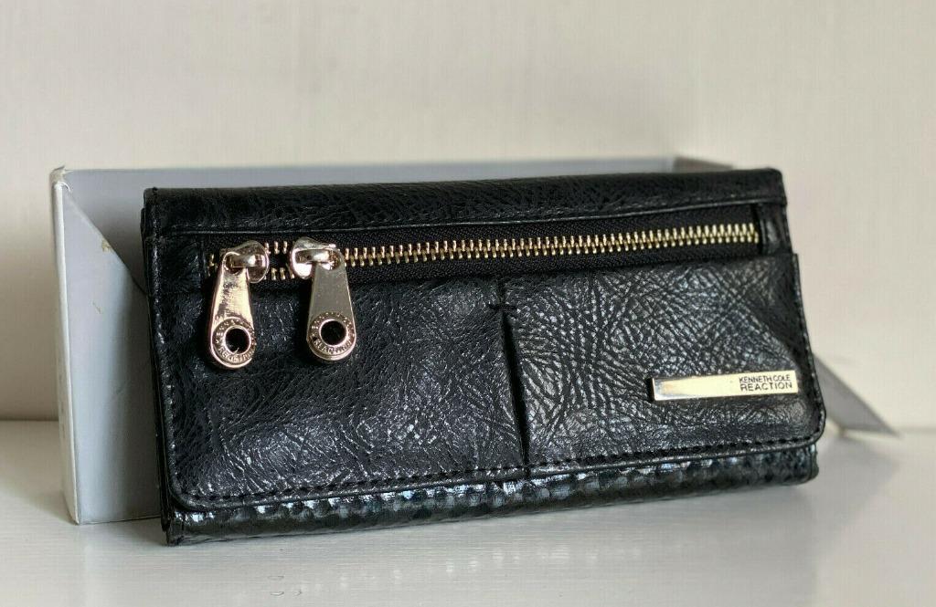 NEW KENNETH COLE REACTION BLACK TRIFOLD FLAP CLUTCH WALLET 50