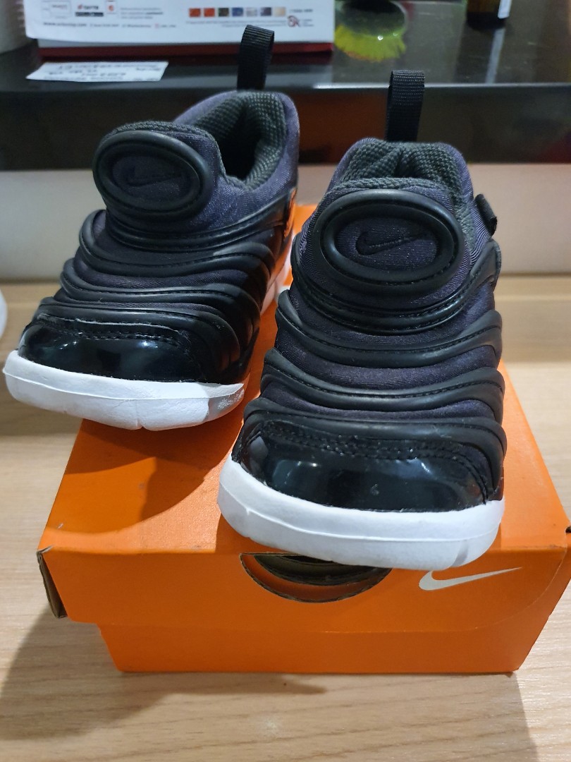 nike dynamo free