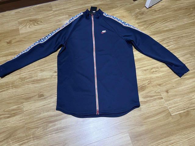 nike long sports coats