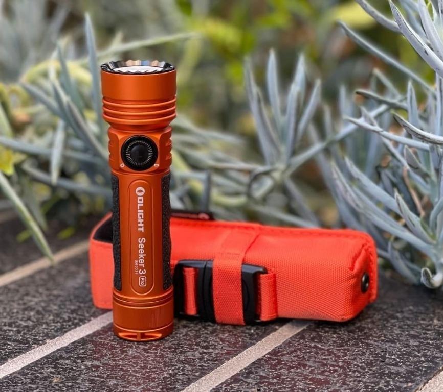 Olight Seeker 3 Pro 4200lm USB充電電筒, 運動產品, 行山及露營