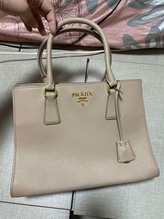 （分類：）位於 。 由 ceyaa 提交（商品編號 1120393797，圖片 1）。簡介： 。