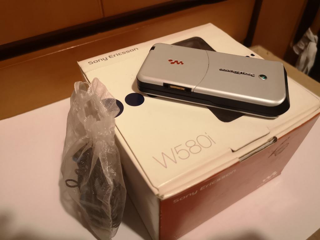 SONY ERICSSON W580i WALKMAN Edition W580, Mobile Phones & Gadgets ...