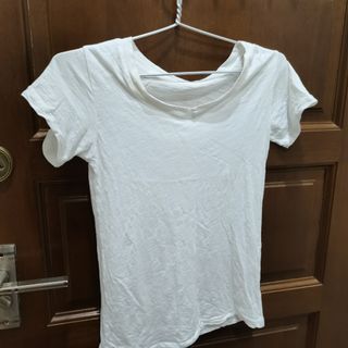 (Category: ) located in . Submitted by preloved_eey (Listing ID 1120391720, Image 1). Description: .