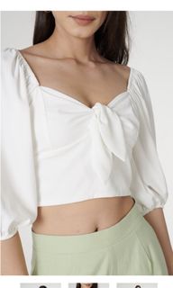 (Category: ) located in . Submitted by everythingaboutmycloset (Listing ID 1120377192, Image 1). Description: .