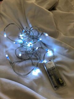 (Category: ) located in . Submitted by thriftingthroughlife (Listing ID 1120491959, Image 1). Description: .