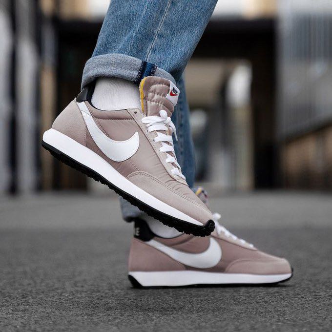 Nike air hotsell 79 tailwind
