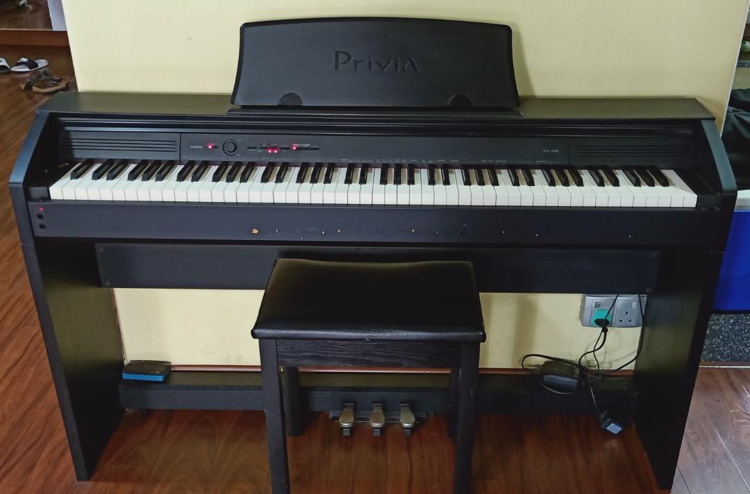 Casio Privia PX 750 as is, Hobbies & Toys, Music & Media, Musical