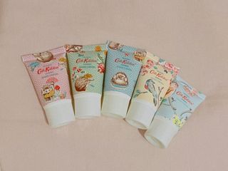 （分類：）位於 。 由 man4geoi6 提交（商品編號 1120592241，圖片 1）。簡介： 。
