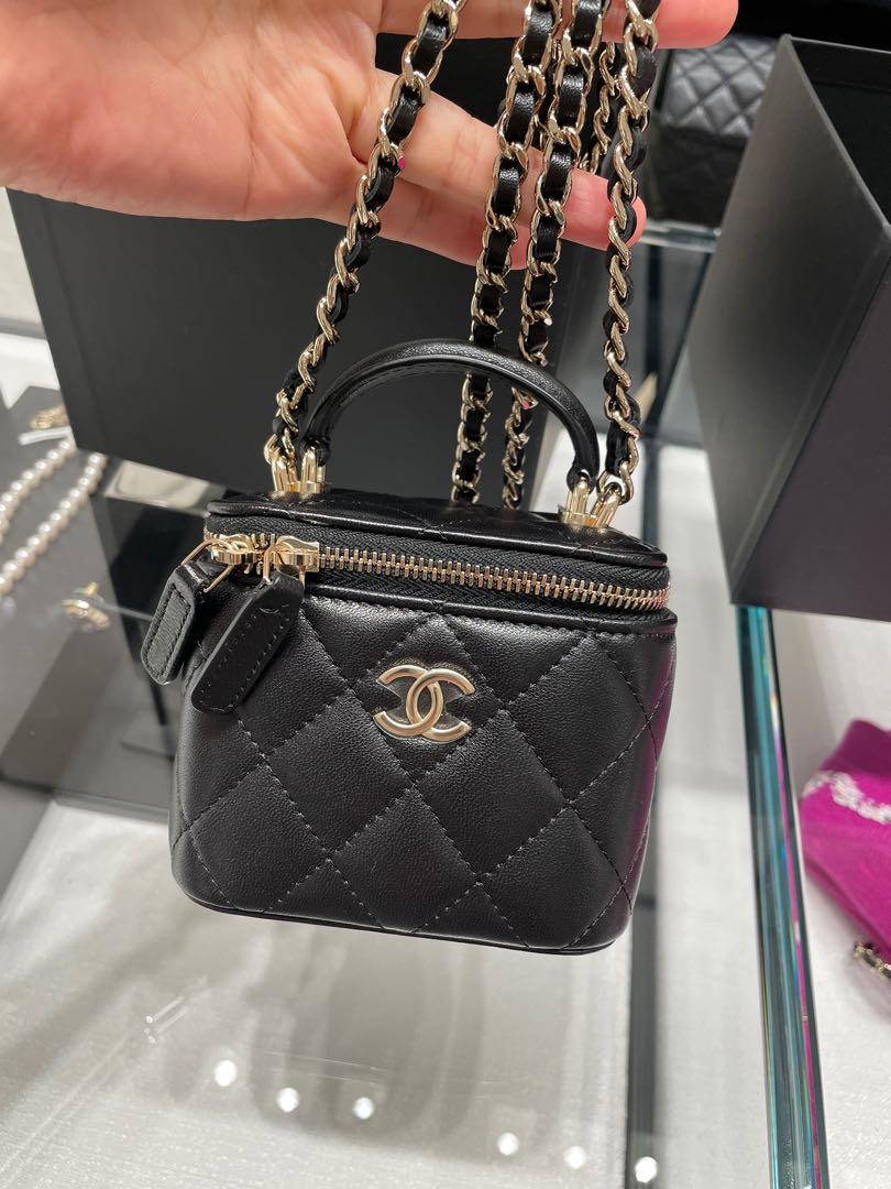 Chanel 21k vanity Bag, Women's Fashion, Bags & Wallets, Shoulder Bags ...