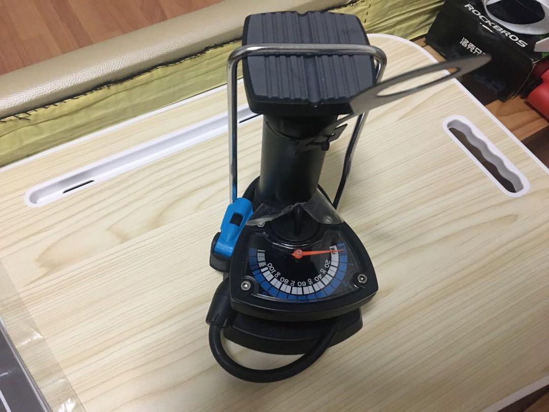 Decathlon tyre inflator deals